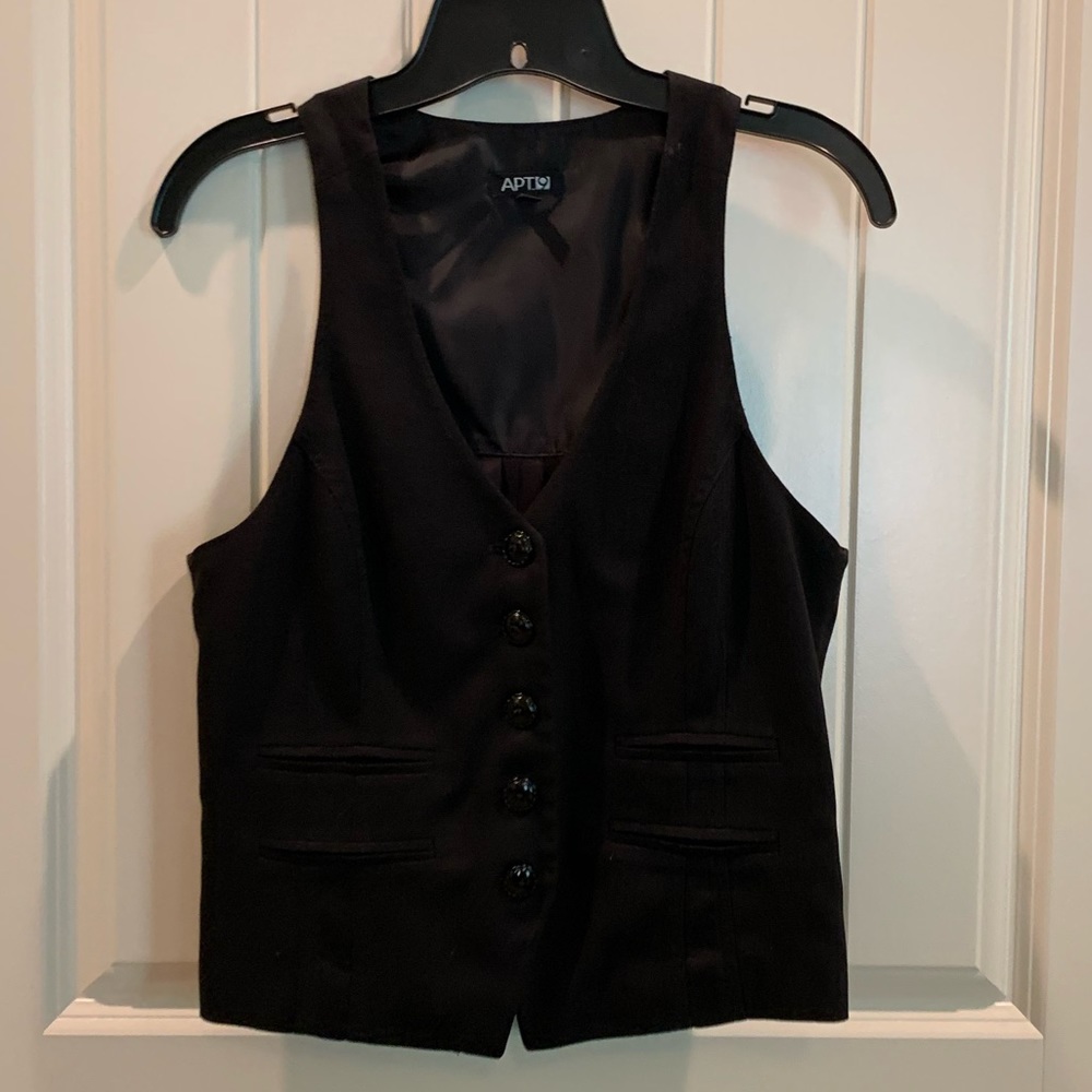 Cute black vest, lined, size M